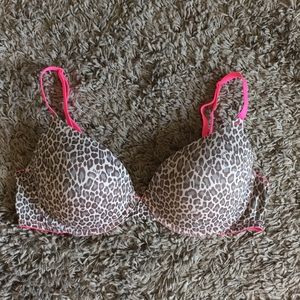 PINK VS Push-up Bra